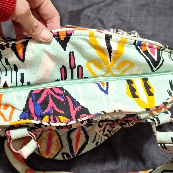 Vera Bradley Bag - Picture 6 of 9